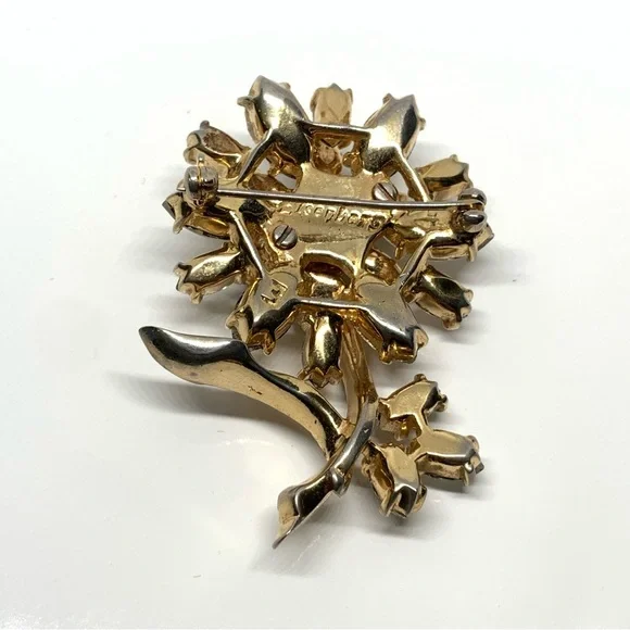 Vintage Original Eisenberg Goldtone Clear Rhinestone Flower Brooch - Picture 4 of 6